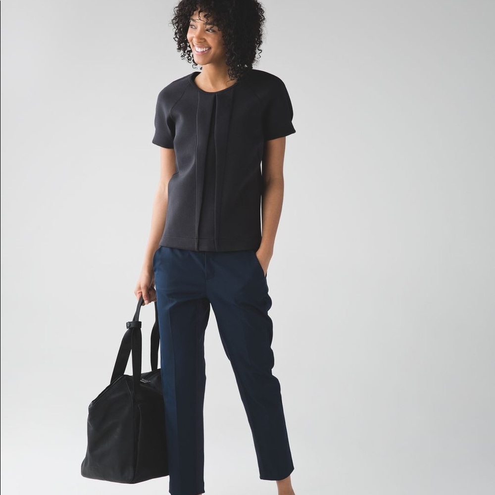 NWT. Lululemon &go Keepsake tee